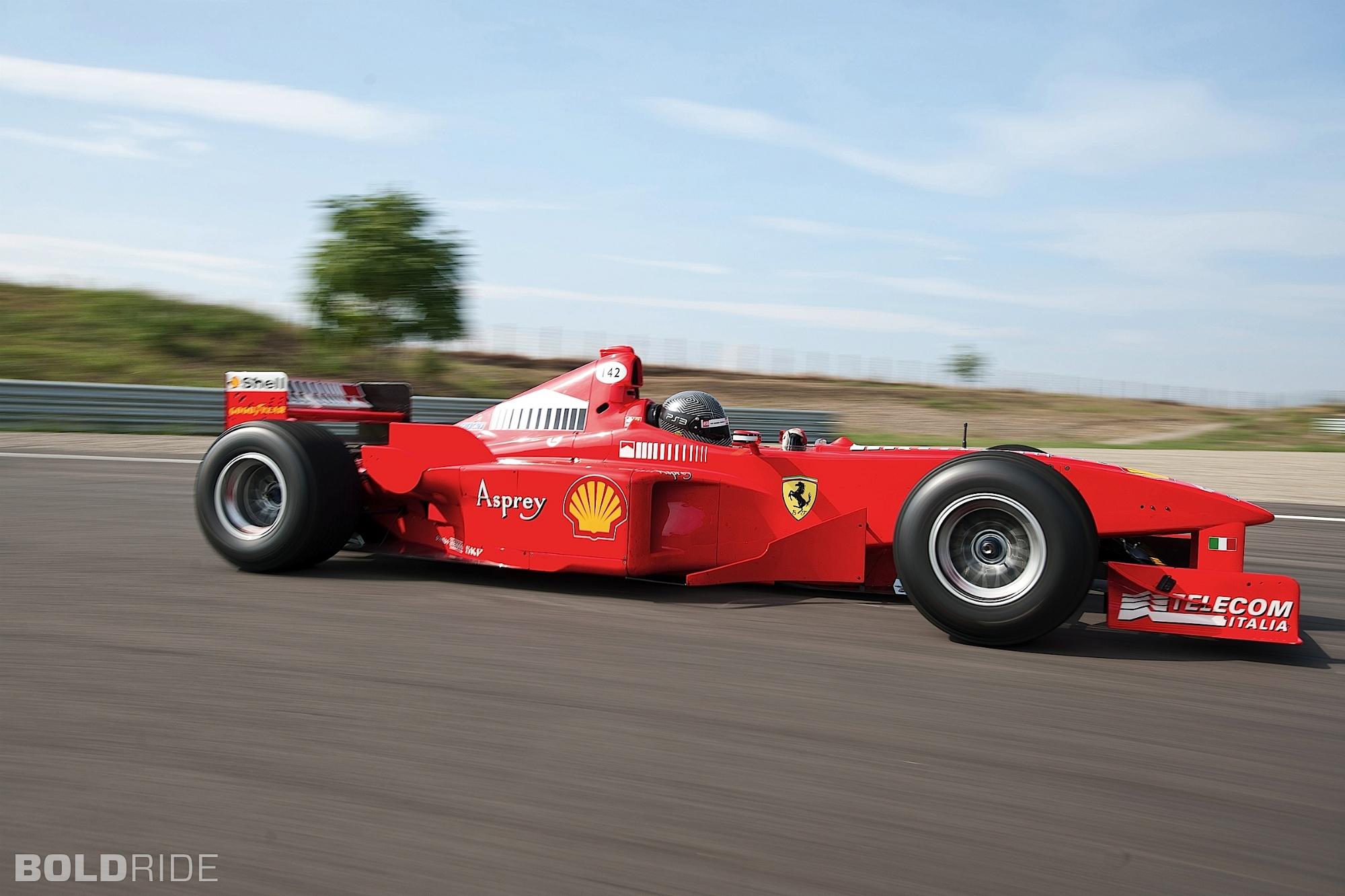 2000x1333 Race Cars Formula 1