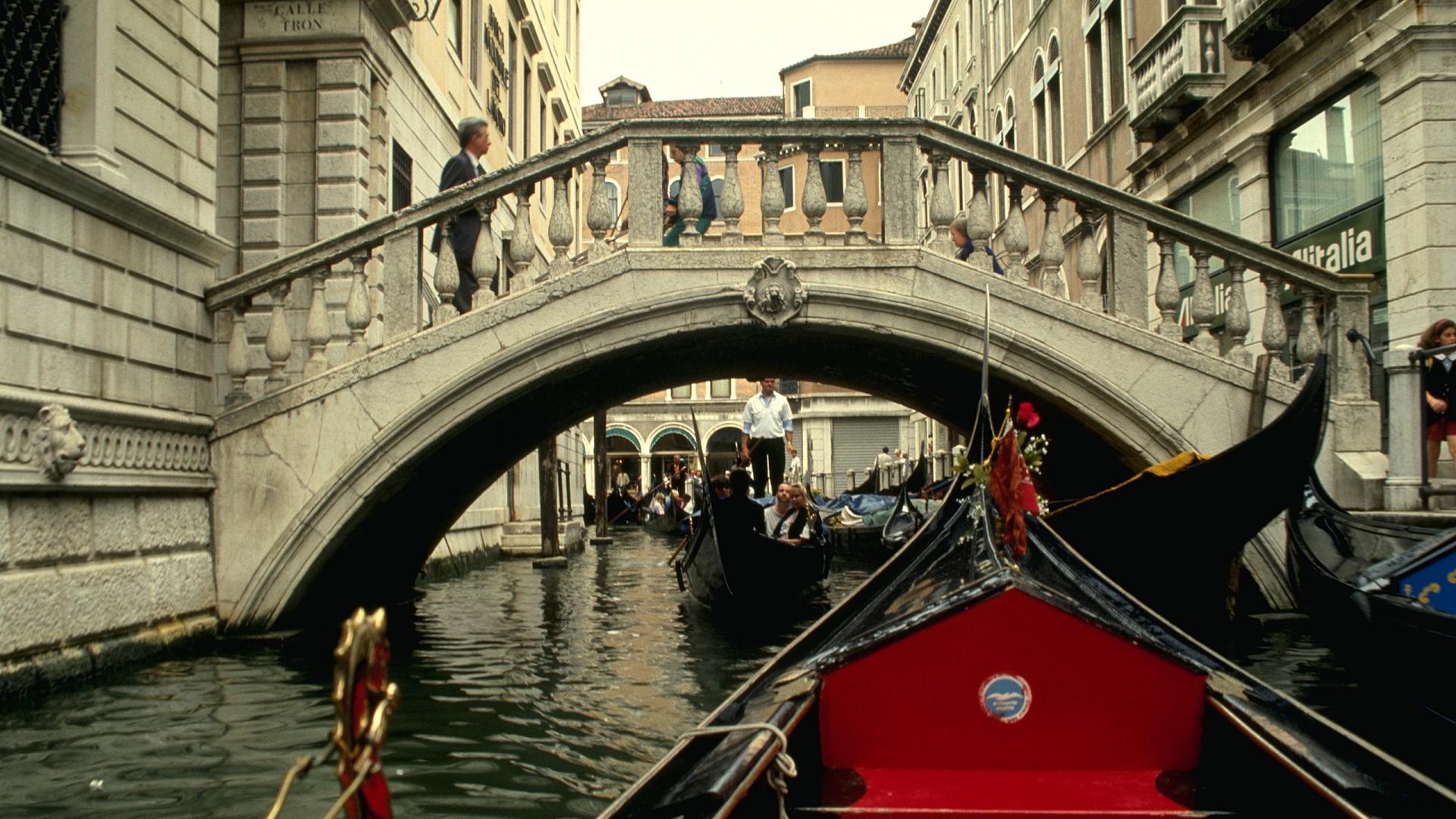 1920x1080 Download 1920x1080 HD Wallpaper italy venice gondola venetian canals bridge travel attractions, Desktop Background HD