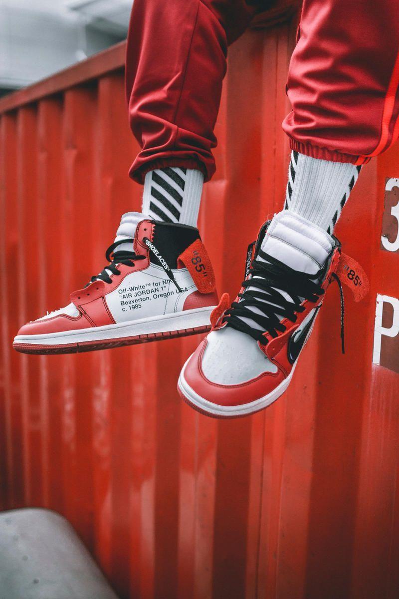 800x1200 Jordan 1 Chicago Wallpaper