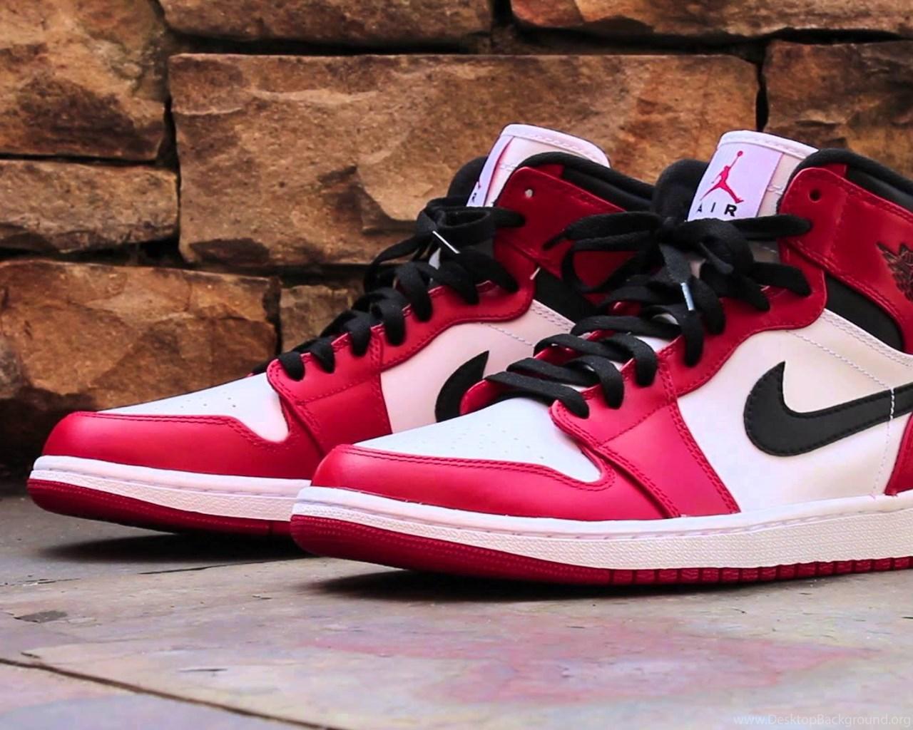 1280x1024 Air Jordan 1 Chicago Wallpaper Desktop Background