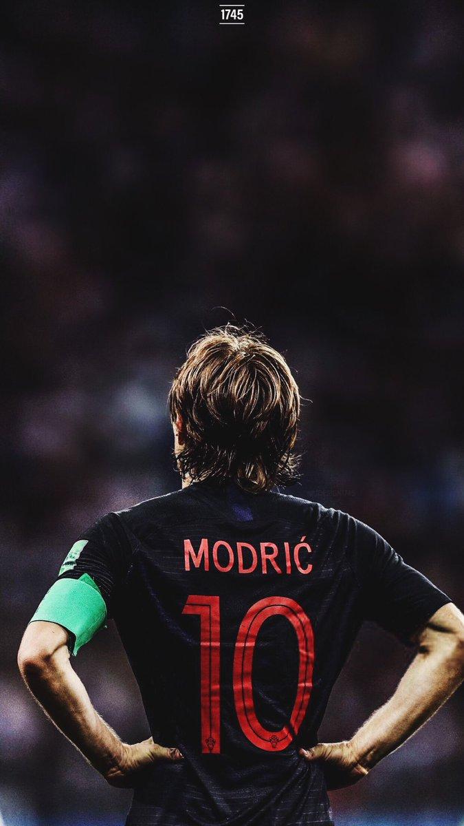 675x1200 Luka Modric Wallpaper