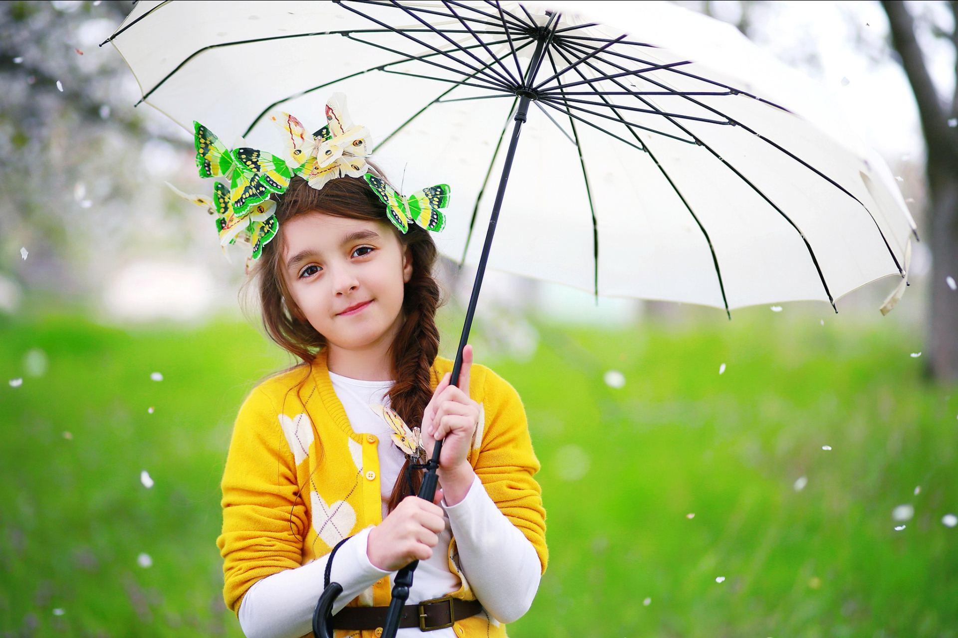 1920x1280 Cute Baby Girls Wallpaper HD