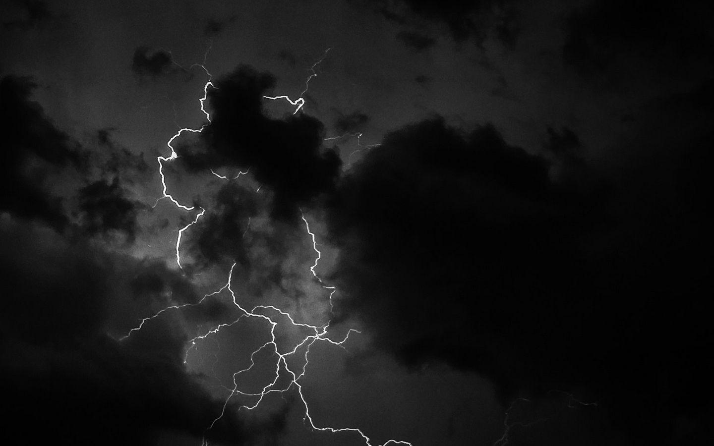 1440x900 Download wallpaper 1440x900 lightning, clouds, bw widescreen 16:10 HD background