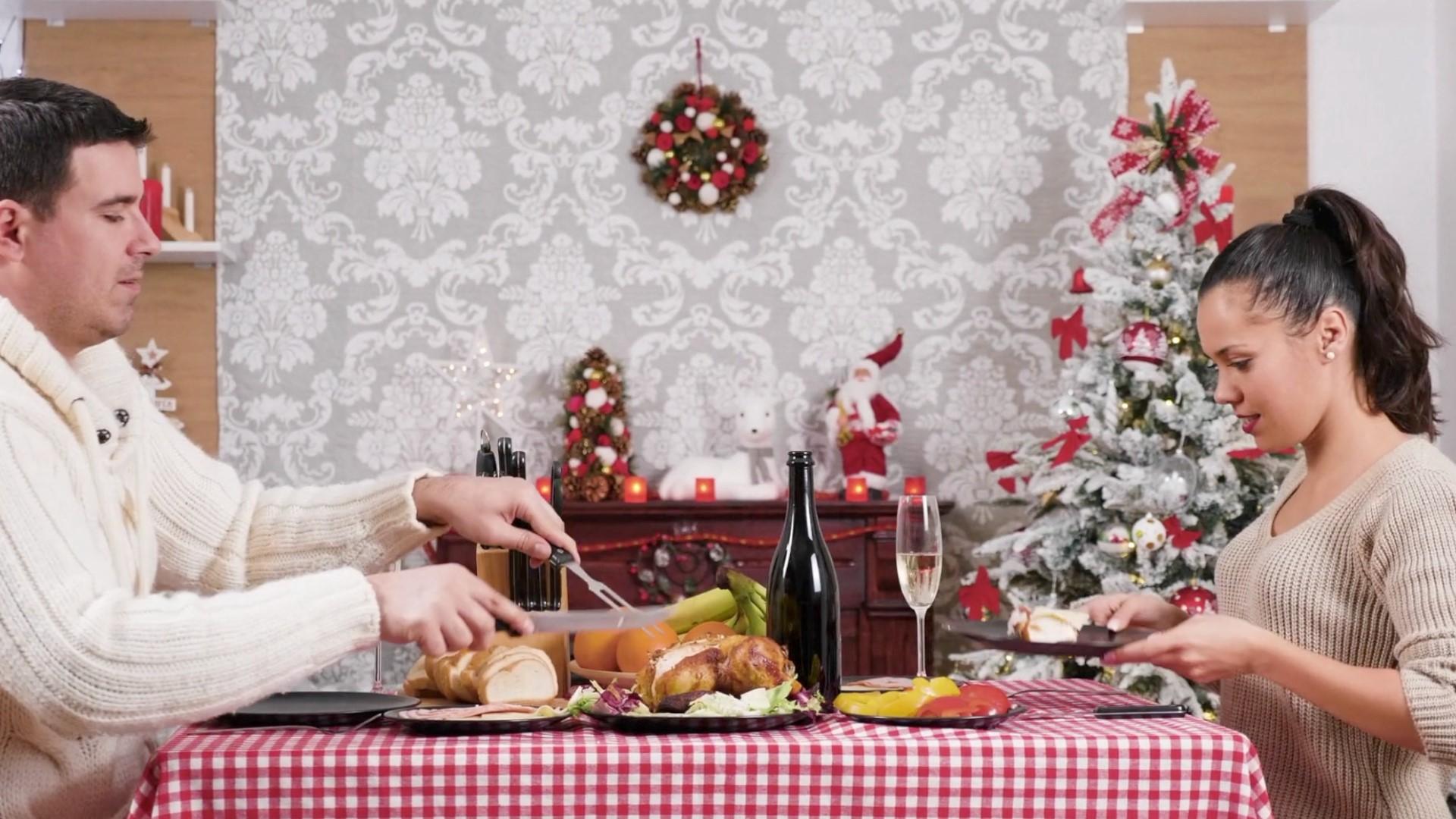 1920x1080 Holiday Meals Will Look a Little Different in 2020