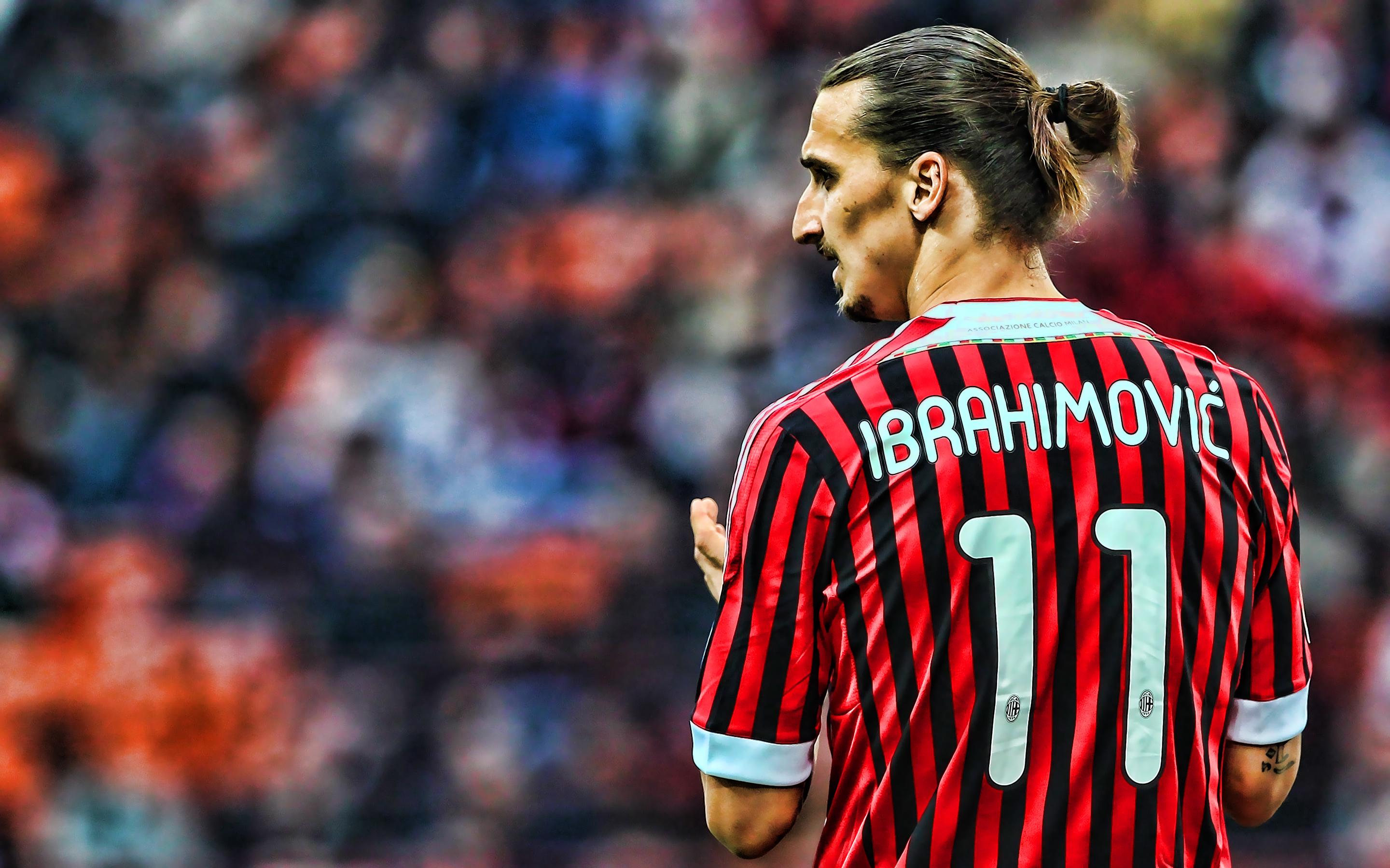 2880x1800 Zlatan Ibrahimovic HD Wallpaper
