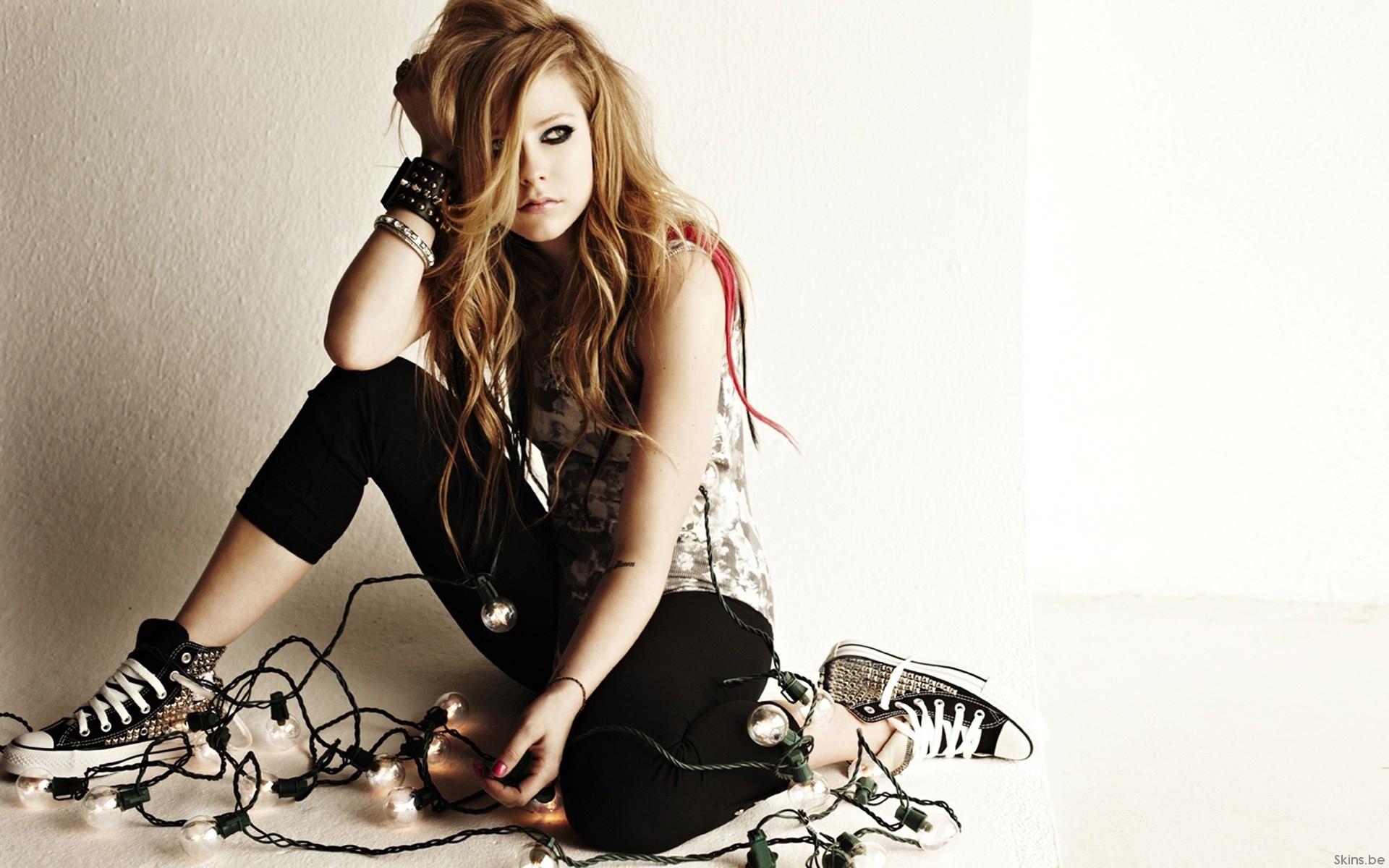 1920x1200 avril lavigne 1920x1200 wallpaper High Quality Wallpaper, High Definition Wallpaper