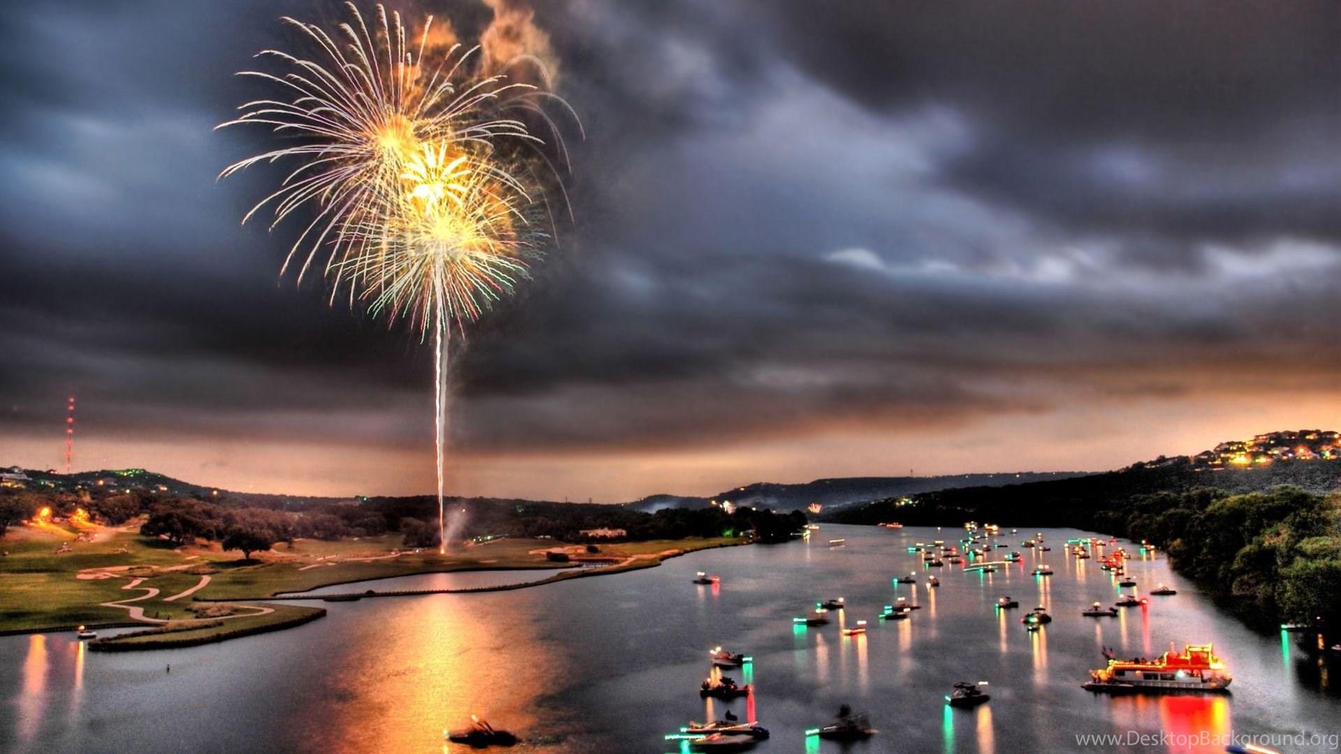 1920x1080 July 4 Fireworks Over Lake Austin, Texas, 1920x1080 HD Wallpaper. Desktop Background