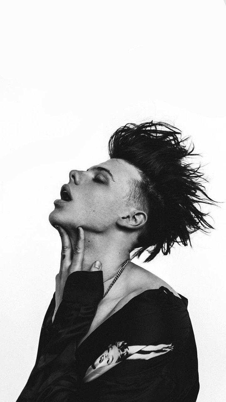 720x1280 Y U N G B L U D❤️ ideas. dominic harrison, black heart, mgk