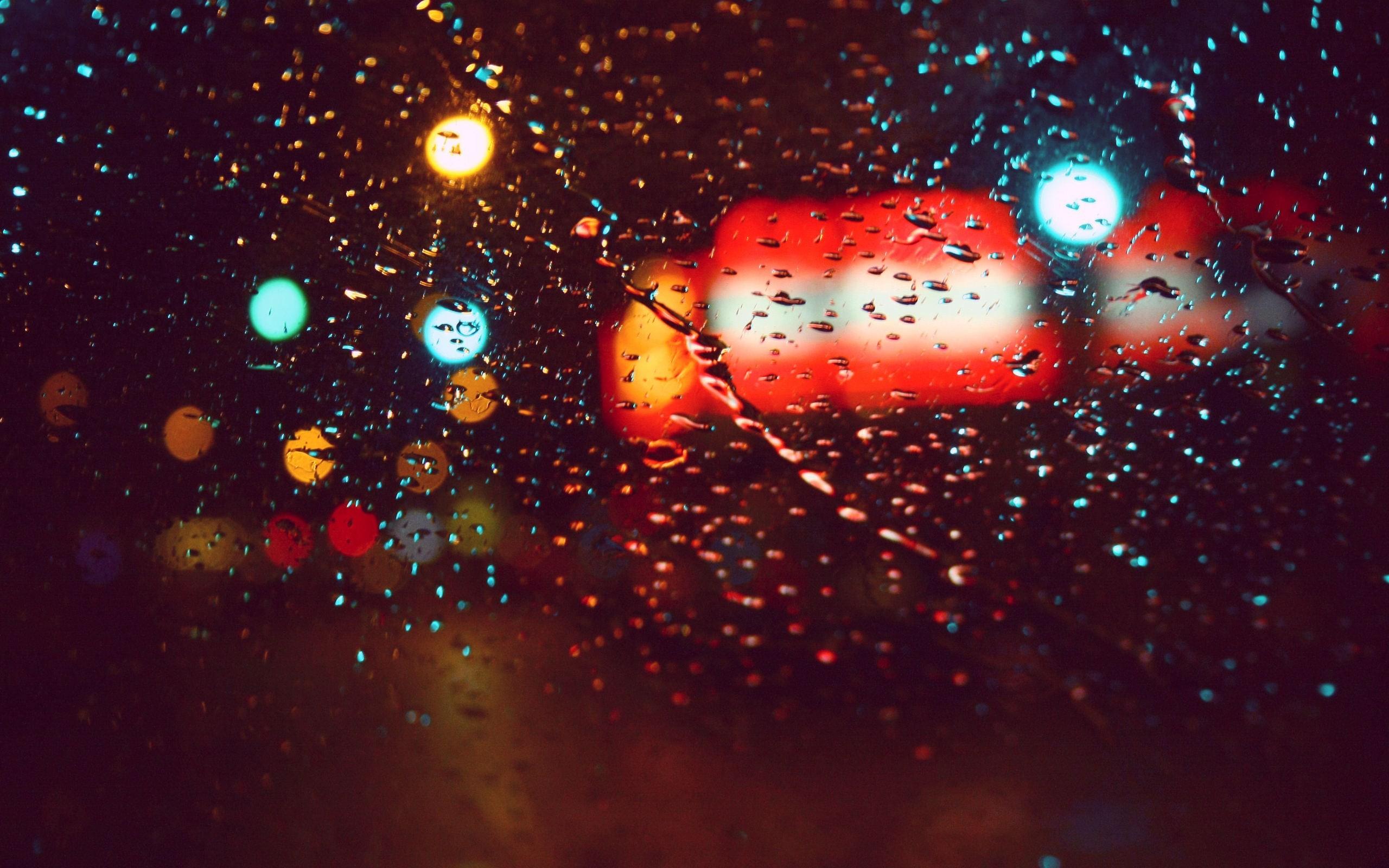 2560x1600 Lights rain cars glass water droplets macro rain on glass wallpaperx1600