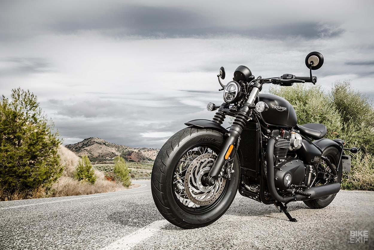 1250x834 Review: The 2018 Triumph Bonneville Bobber Black