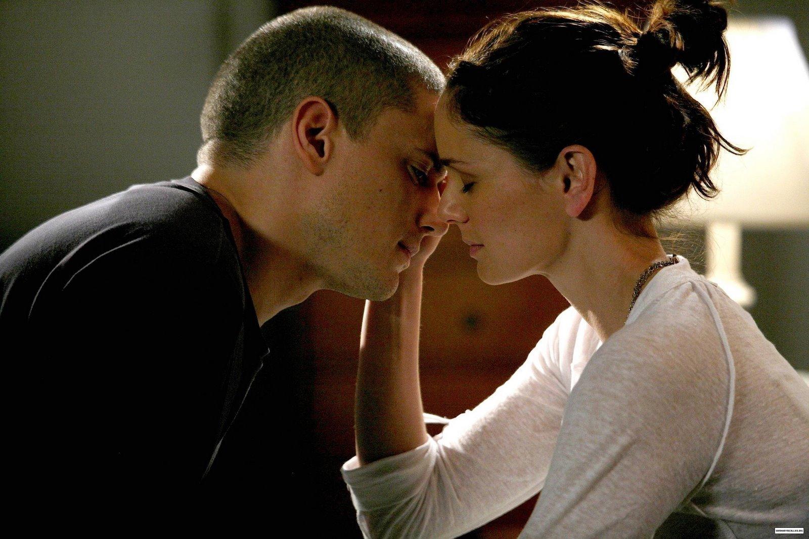 1600x1067 Sarah And Michael Scofield