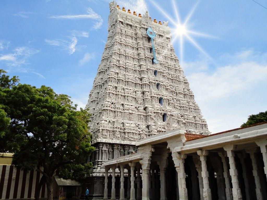 1024x768 Tiruchendur. Thiruchendur Murugan Temple Tamil: திருச்செந்