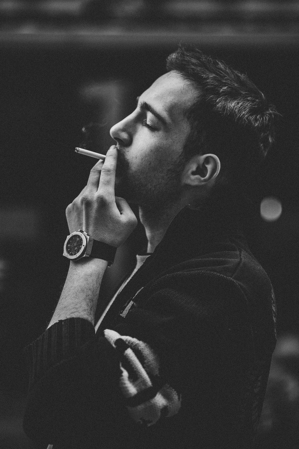 1000x1500 man smoking photo
