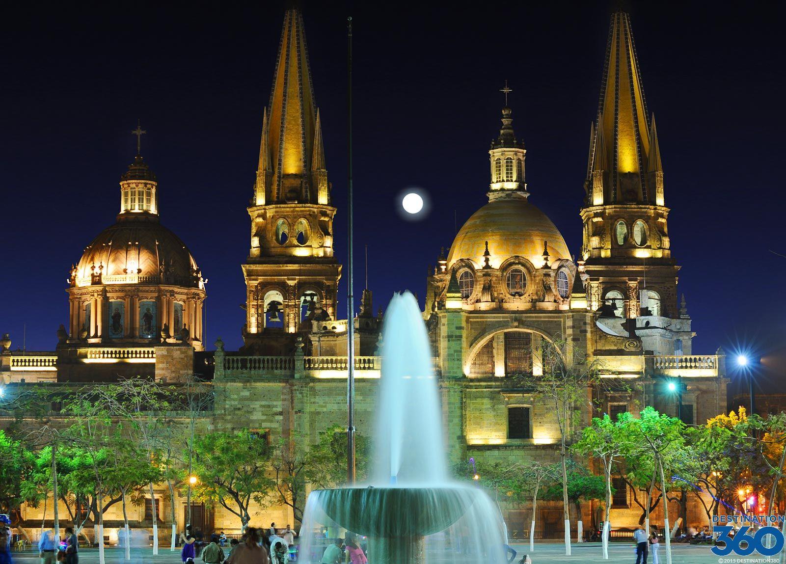 1601x1149 Guadalajara Mexico Wallpaper