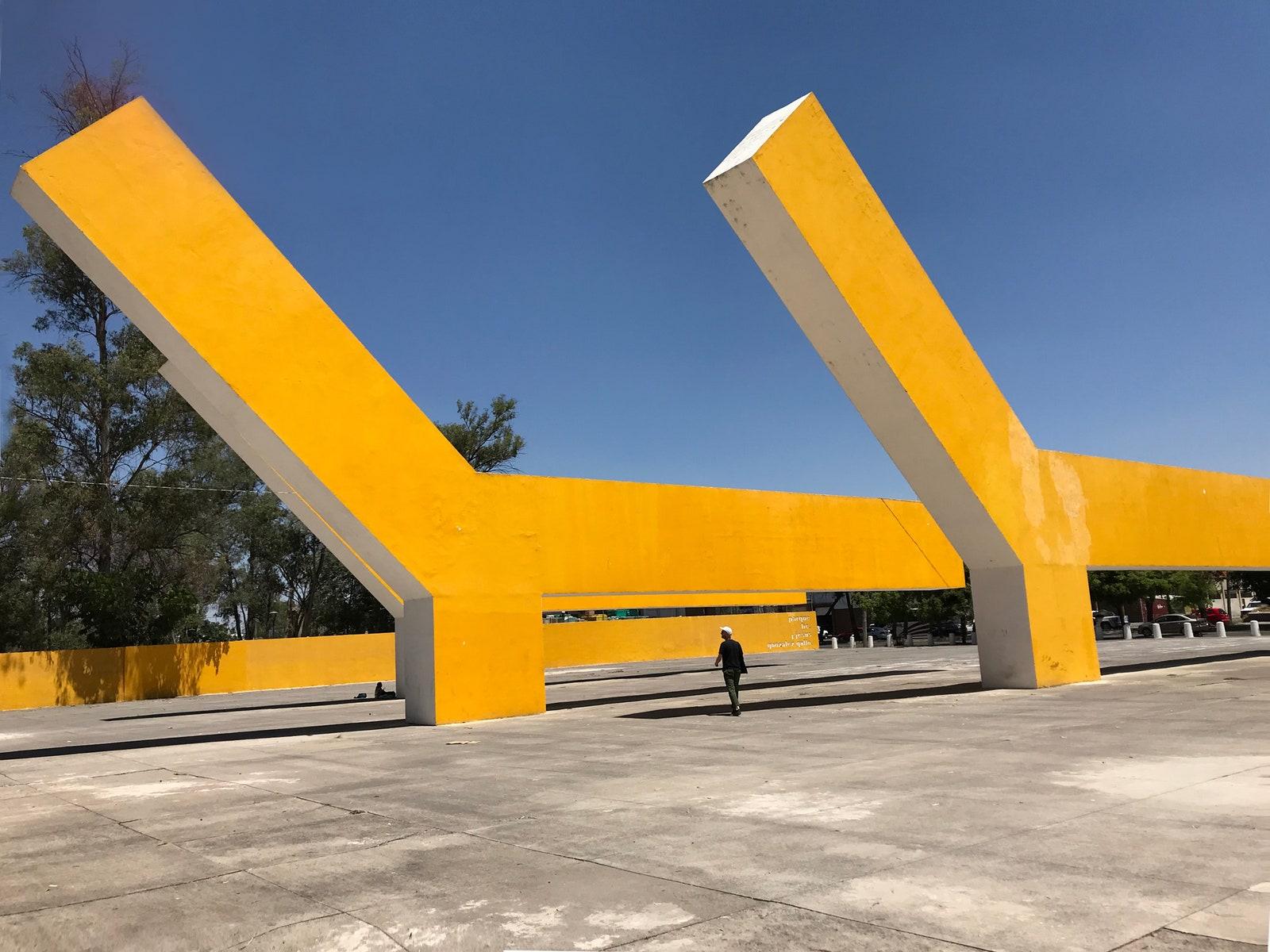1600x1200 An Artist's Guide to Guadalajara, Mexico