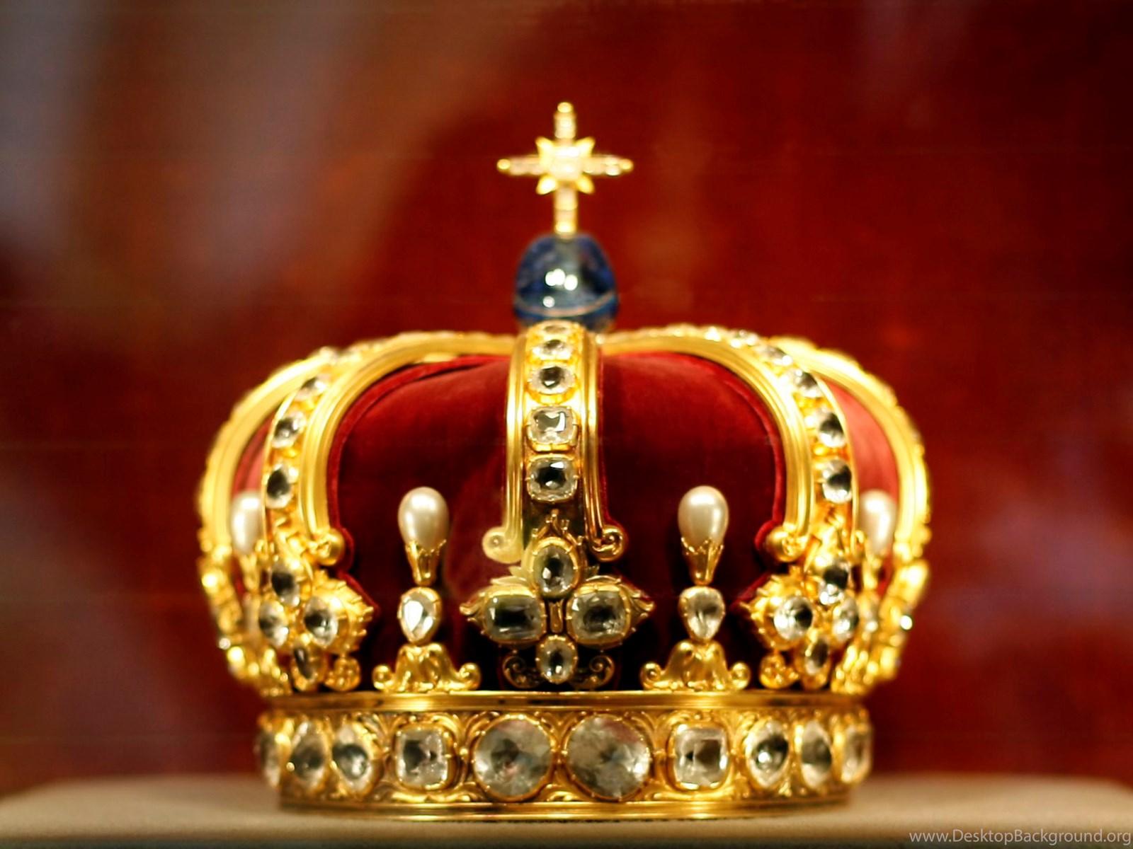 1600x1200 Download Royal Queen Crown Wallpaper Free Desktop Background