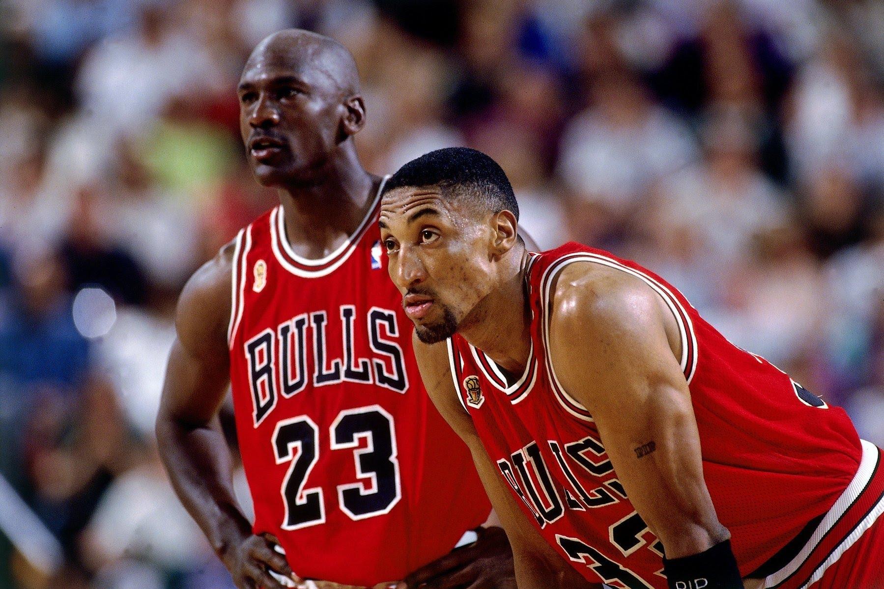 1799x1199 scottie pippen, michael jordan, chicago bulls Wallpaper, HD Sports 4K Wallpaper, Image, Photo and Background