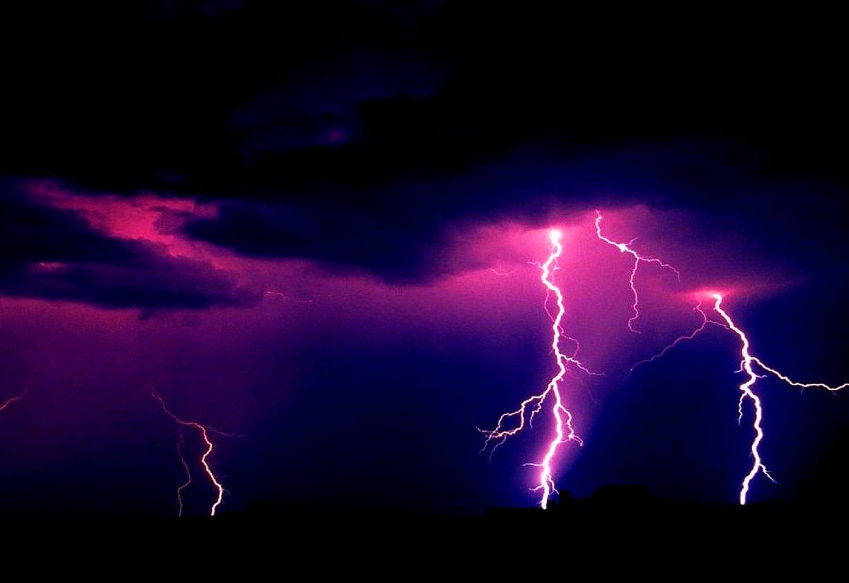 Aesthetic Thunder Wallpapers - Top Free Aesthetic Thunder Backgrounds ...