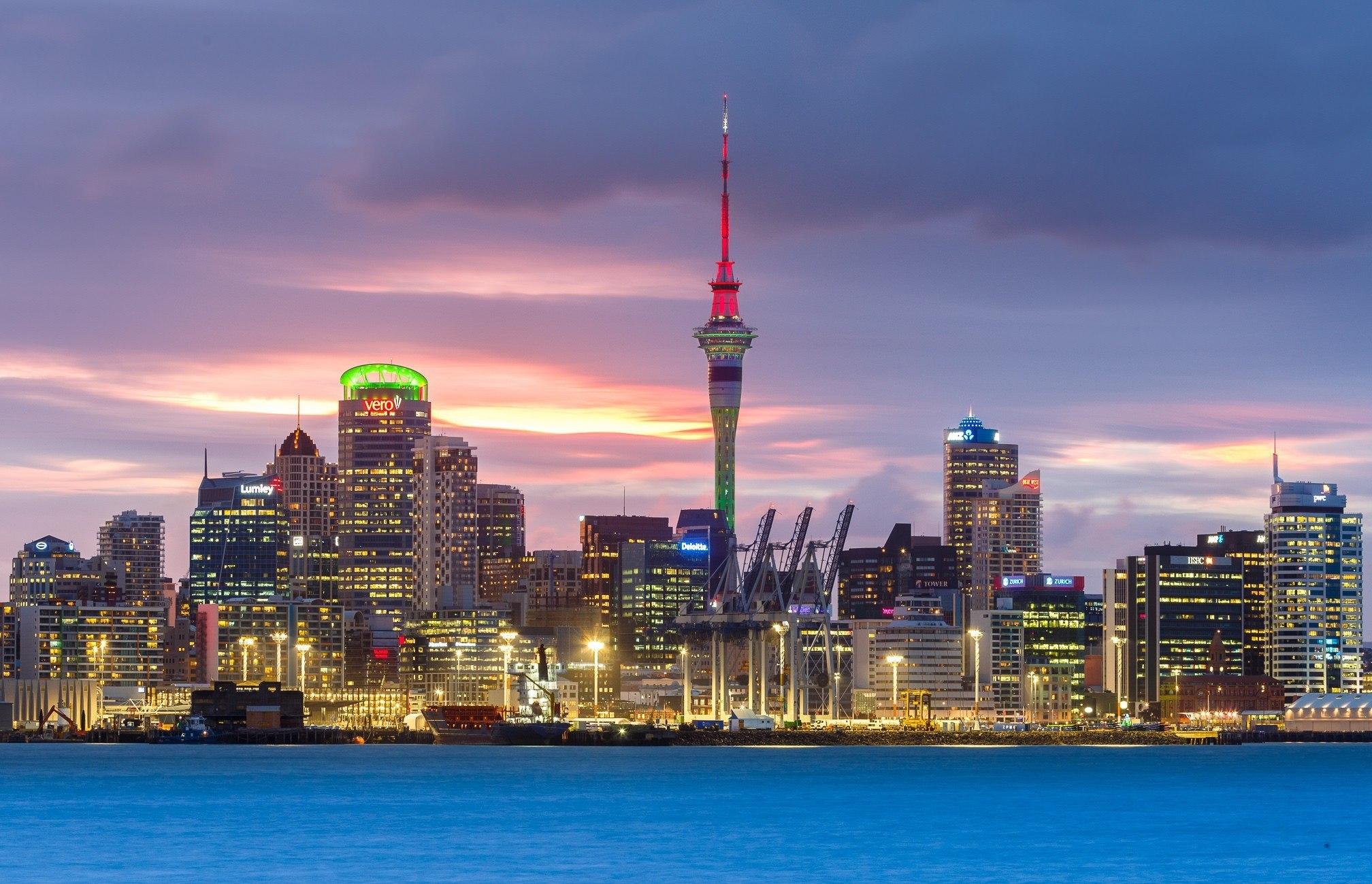 2016x1300 Auckland Skyline Wallpaper 97232