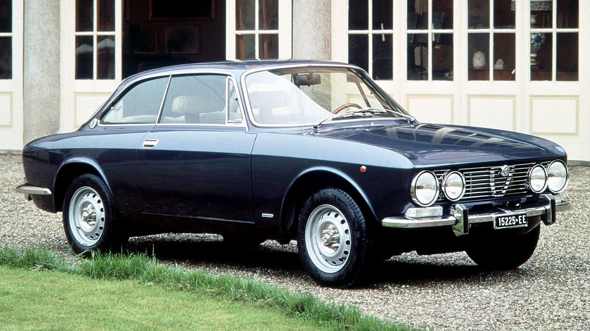 1920x1080 Alfa Romeo 2000 GT Veloce HD Wallpaper