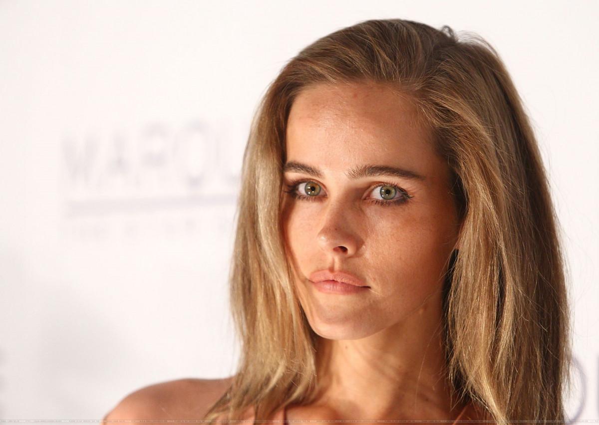 1200x852 Isabel Lucas wallpaper