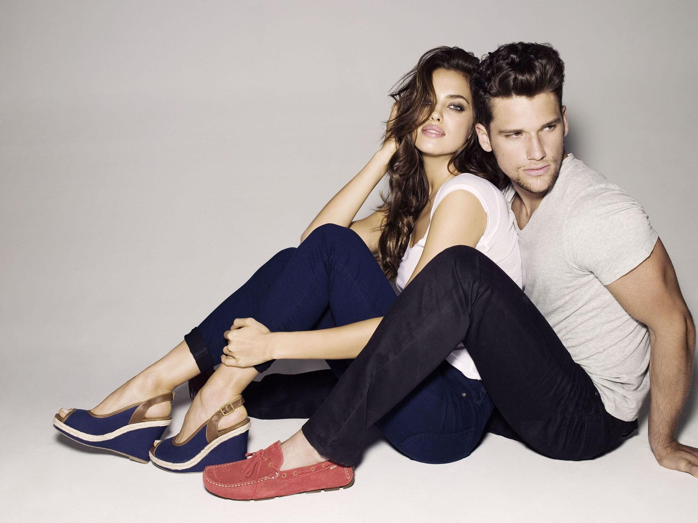 2362x1771 Model, Advertising, Shoes, Girl, Fashion, Style wallpaper