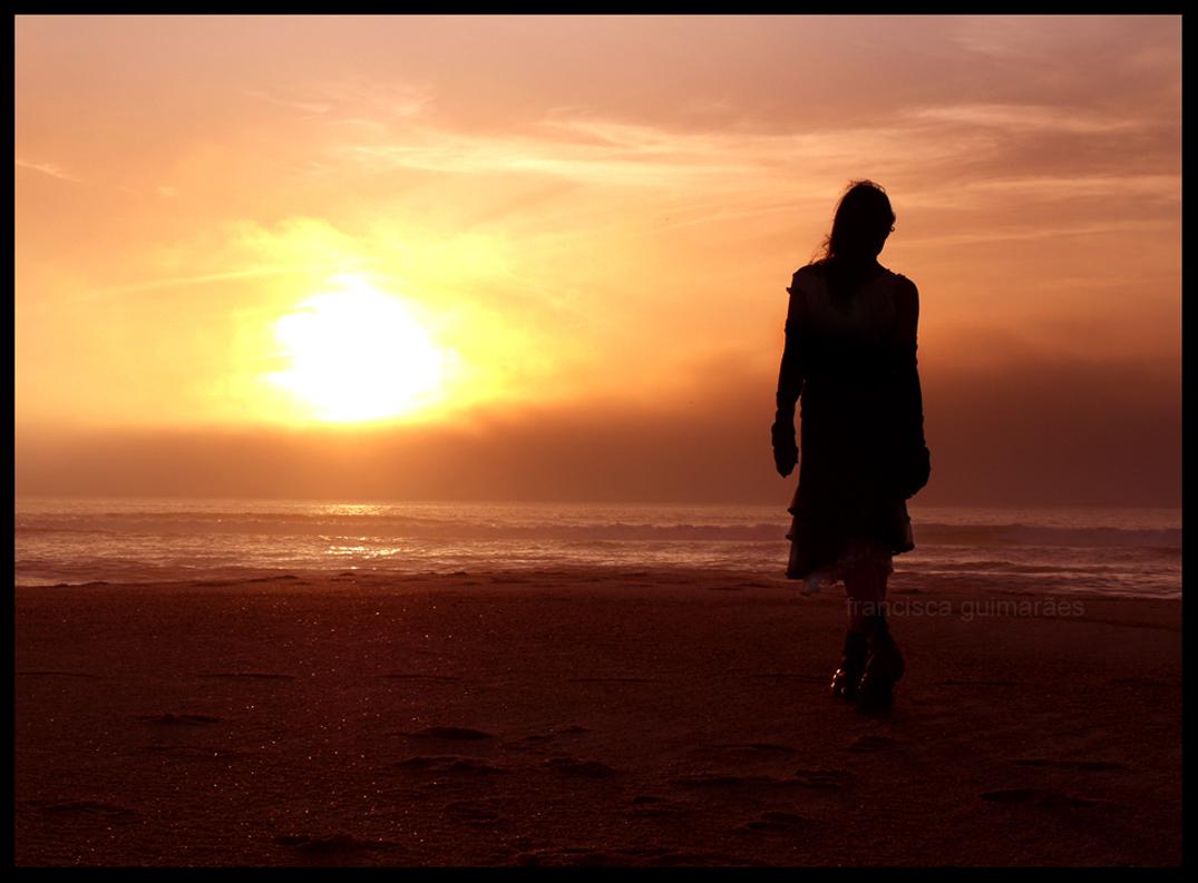 1075x793 sad girl wallpaper HD photo 4k download