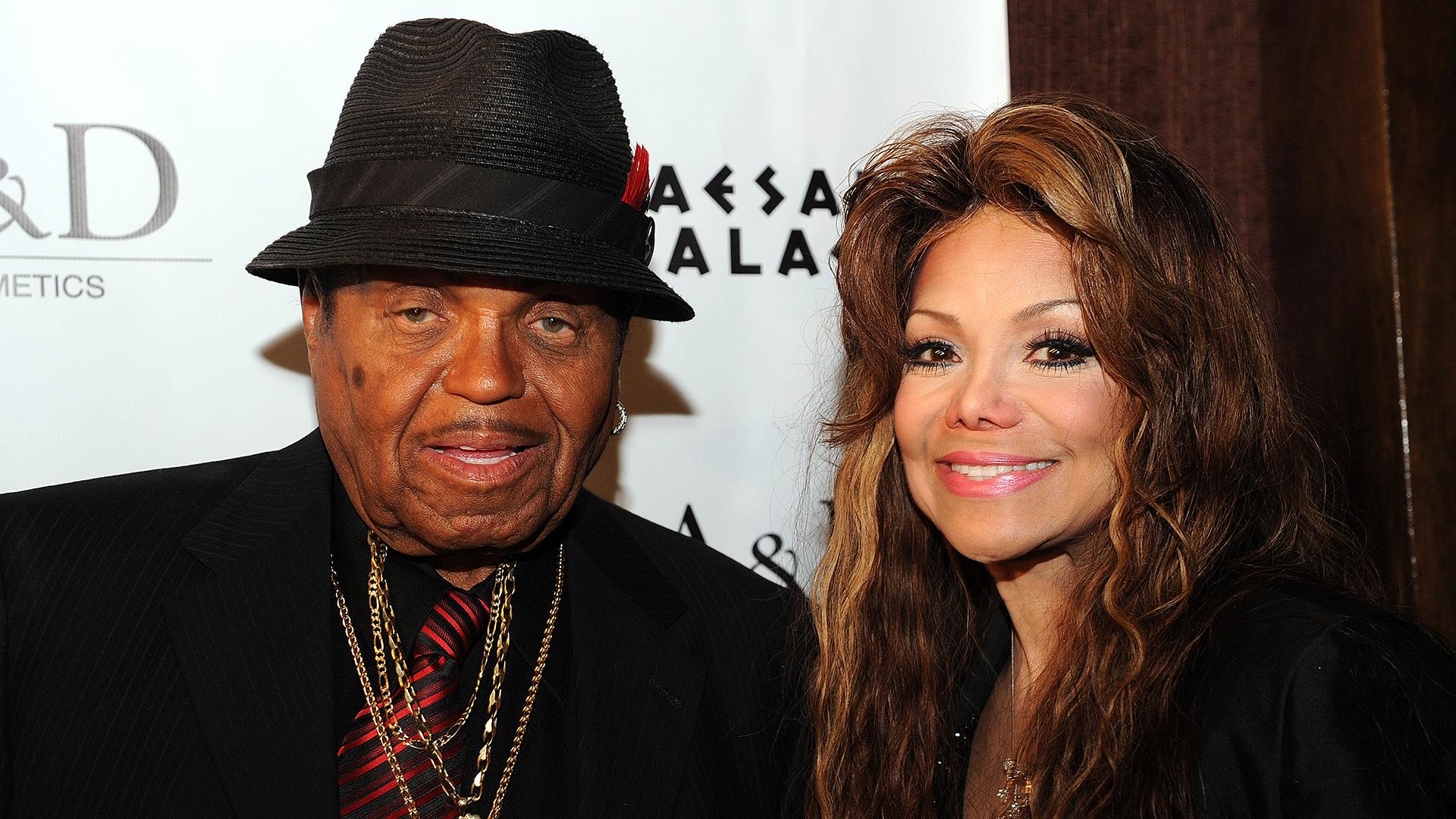 1920x1080 La Toya Jackson pays tribute to late father Joe Jackson: 'You gave us strength'