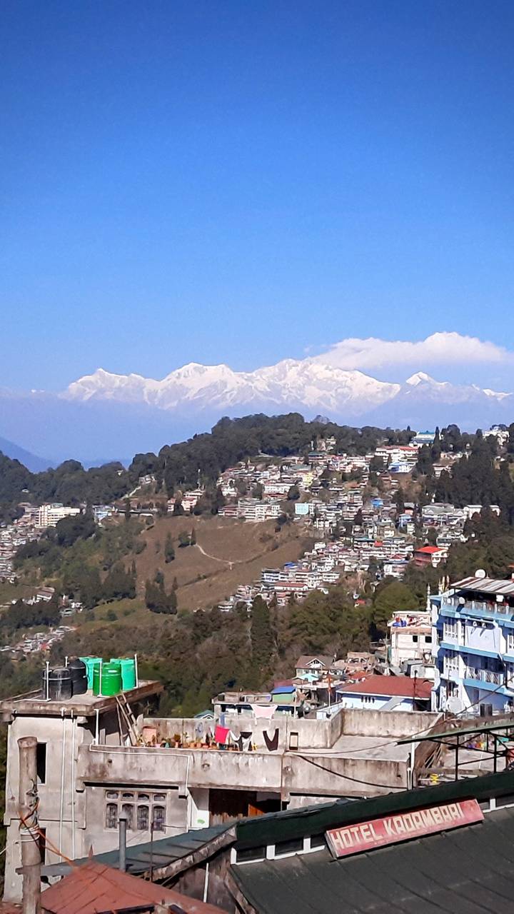 720x1280 Kangchenjunga wallpaper