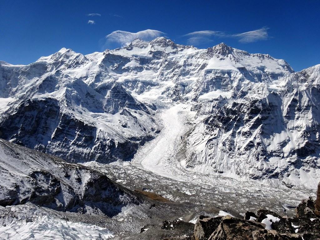 1024x768 Kangchenjunga from the summit of Drohmo Ri