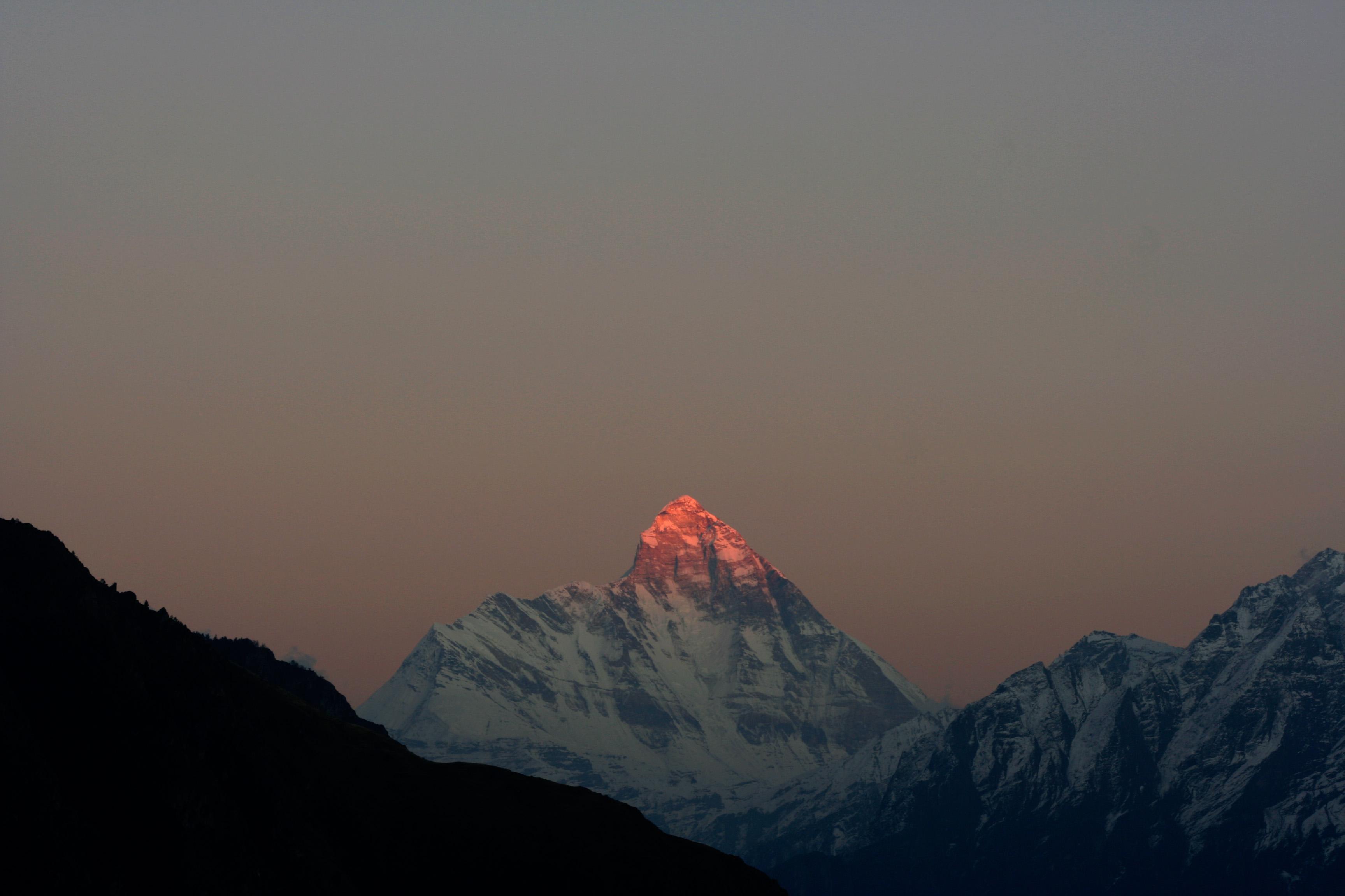 3456x2304 Nanda Devi in Uttarakhand