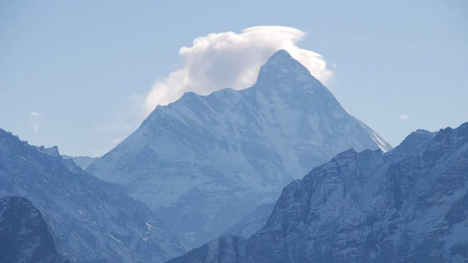 1600x900 climbers missing on Himalayan expedition, including 2 Americans