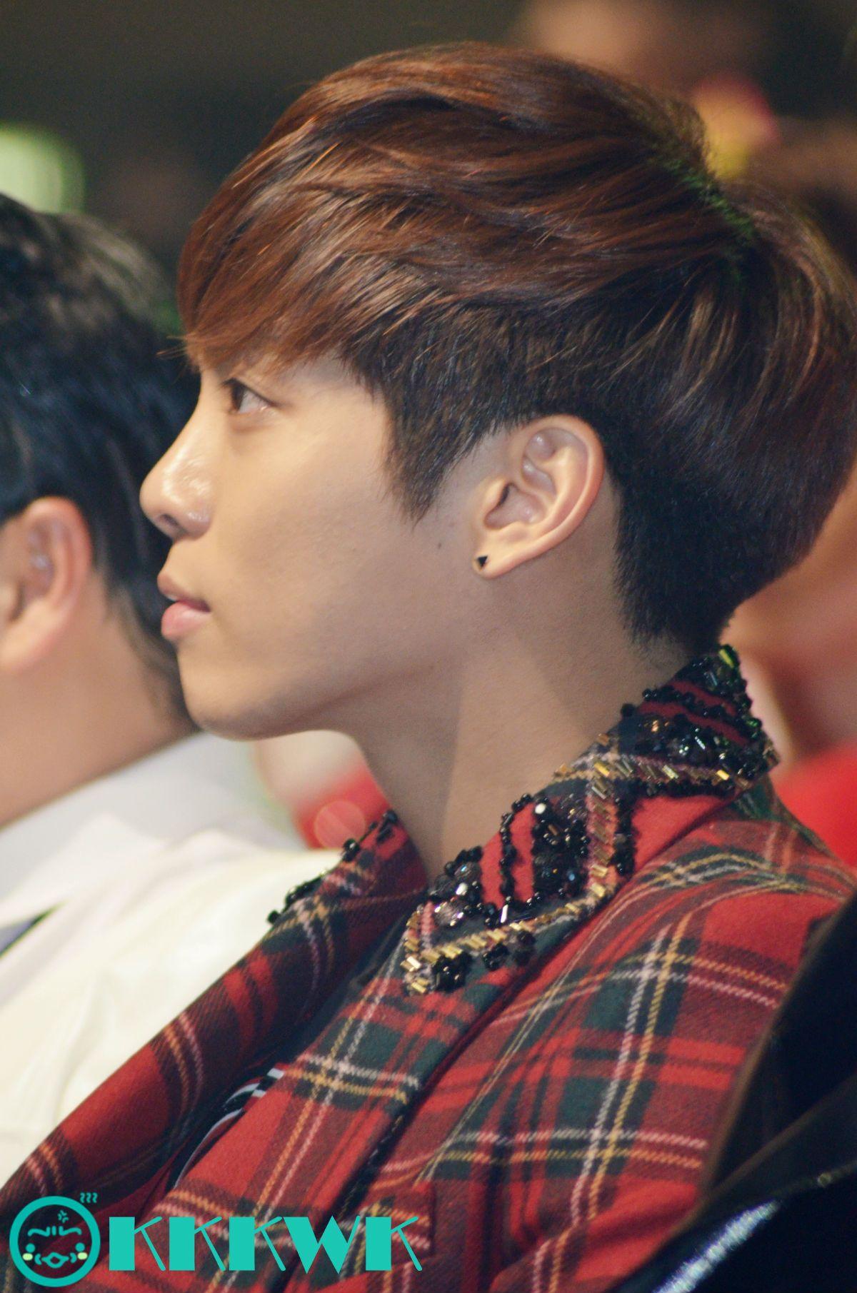 1200x1811 Shinee image Jonghyun mama 2012 HD wallpaper and background