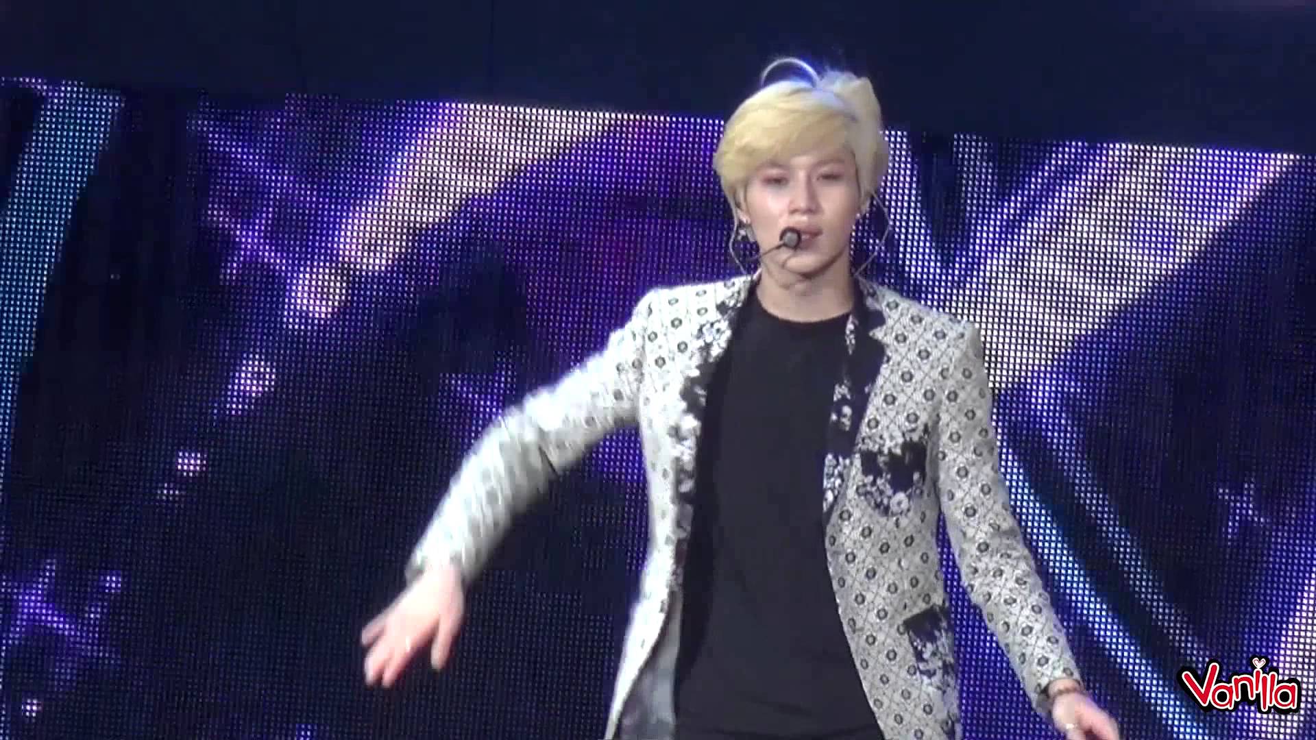 1920x1080 Taemin (SHINee) Ring Ding Dong F1 After Race Concert