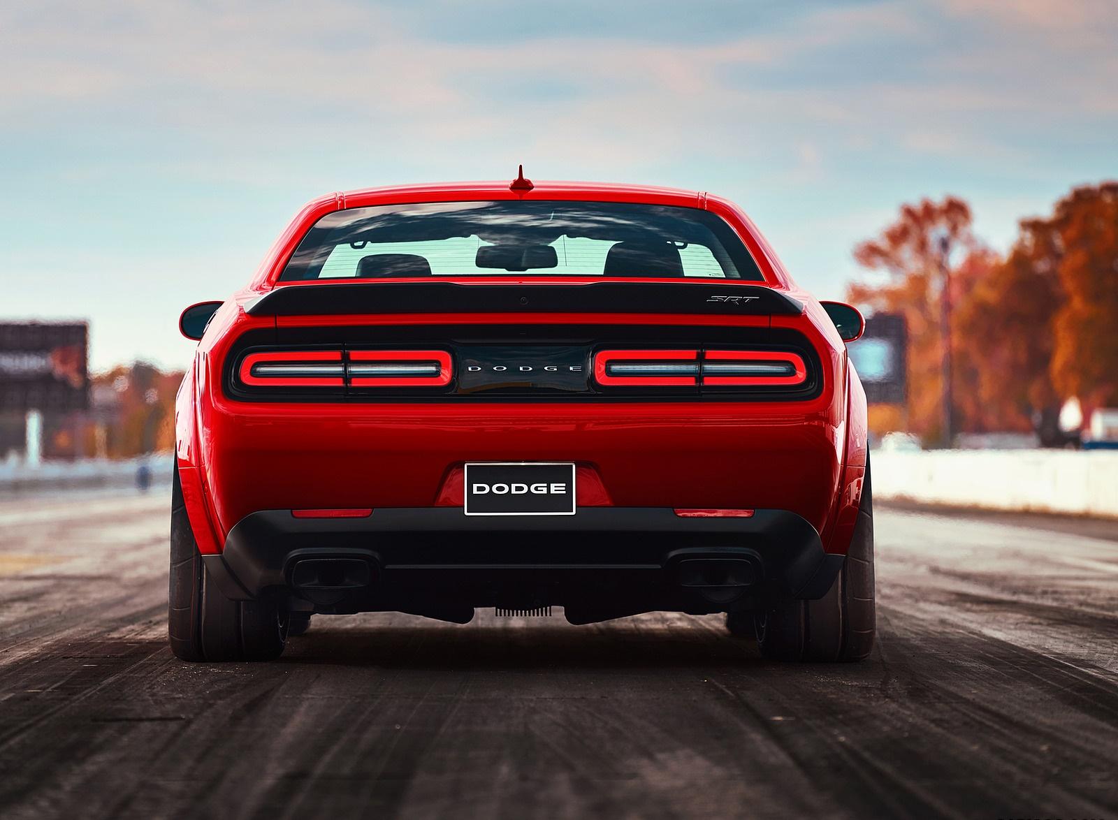 1600x1174 Dodge Challenger SRT Demon Rear Wallpaper (46)