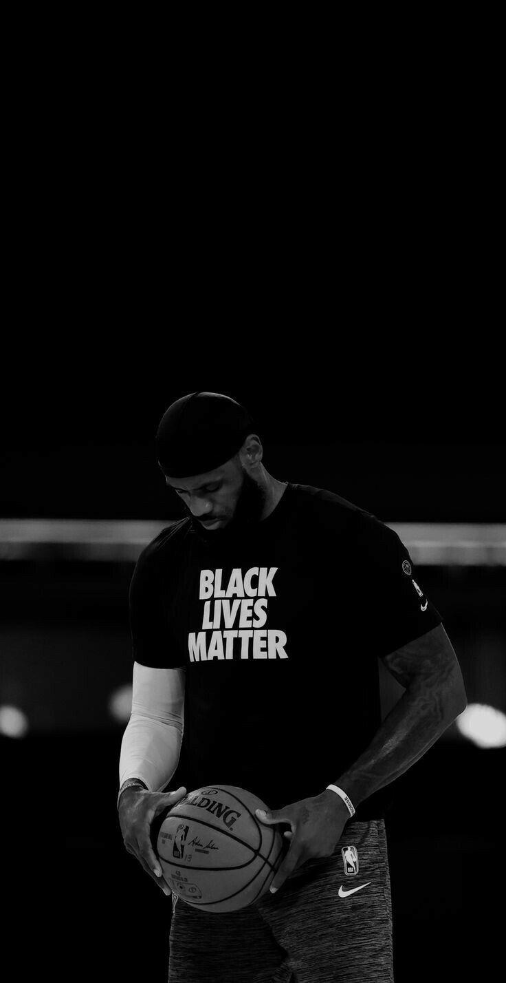 736x1428 Lebron James