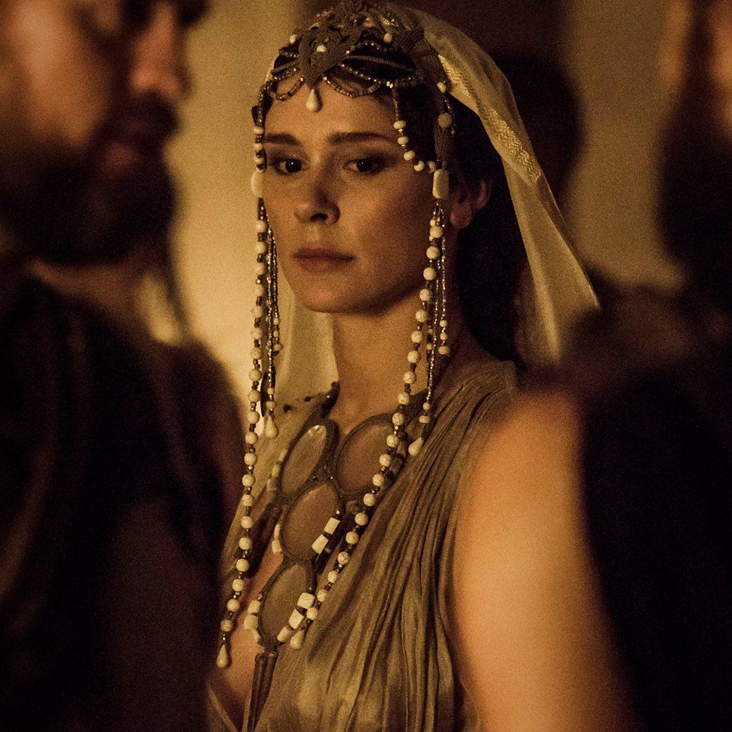 1040x1040 BBC One: Fall of a City was Helen of Troy?
