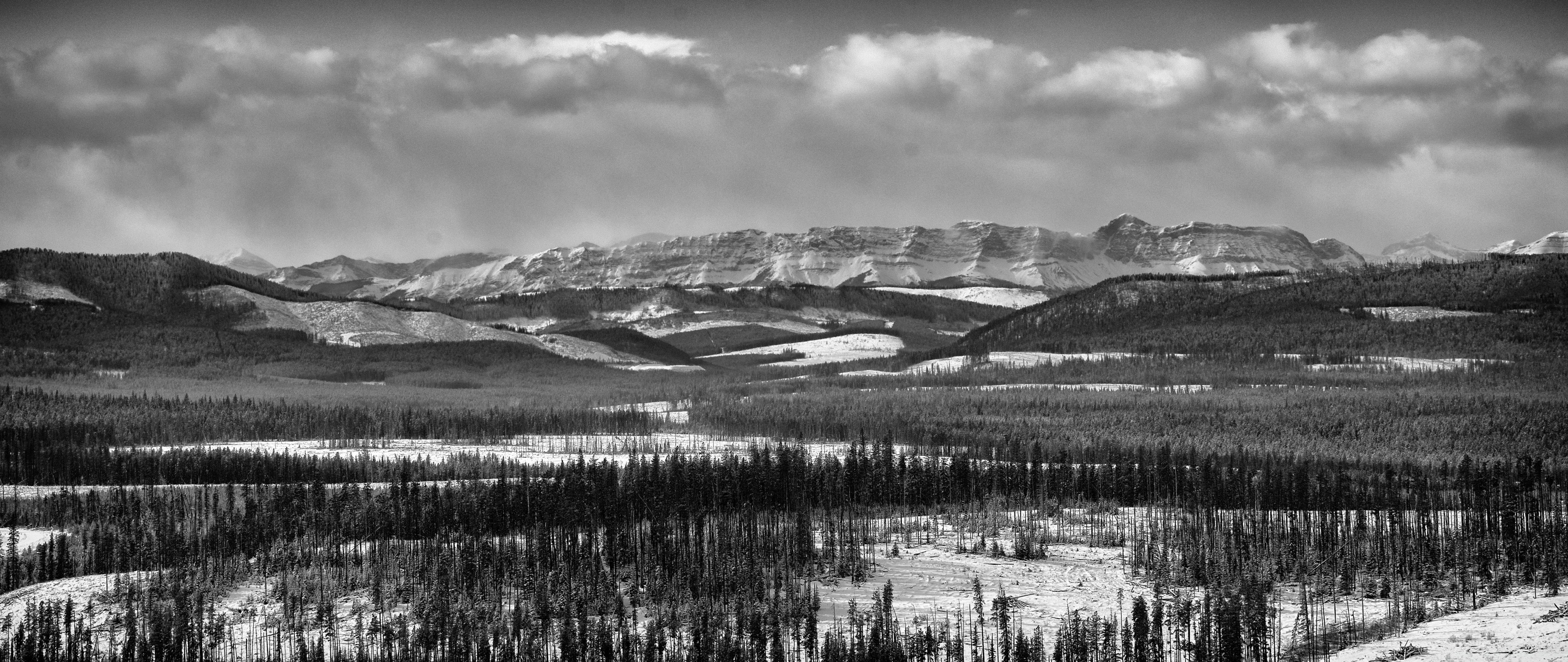 5120x2160 Mountain Black & White Ultra HD Desktop Background Wallpaper for 4K UHD TV : Widescreen & UltraWide Desktop & Laptop : Multi Display, Dual Monitor : Tablet