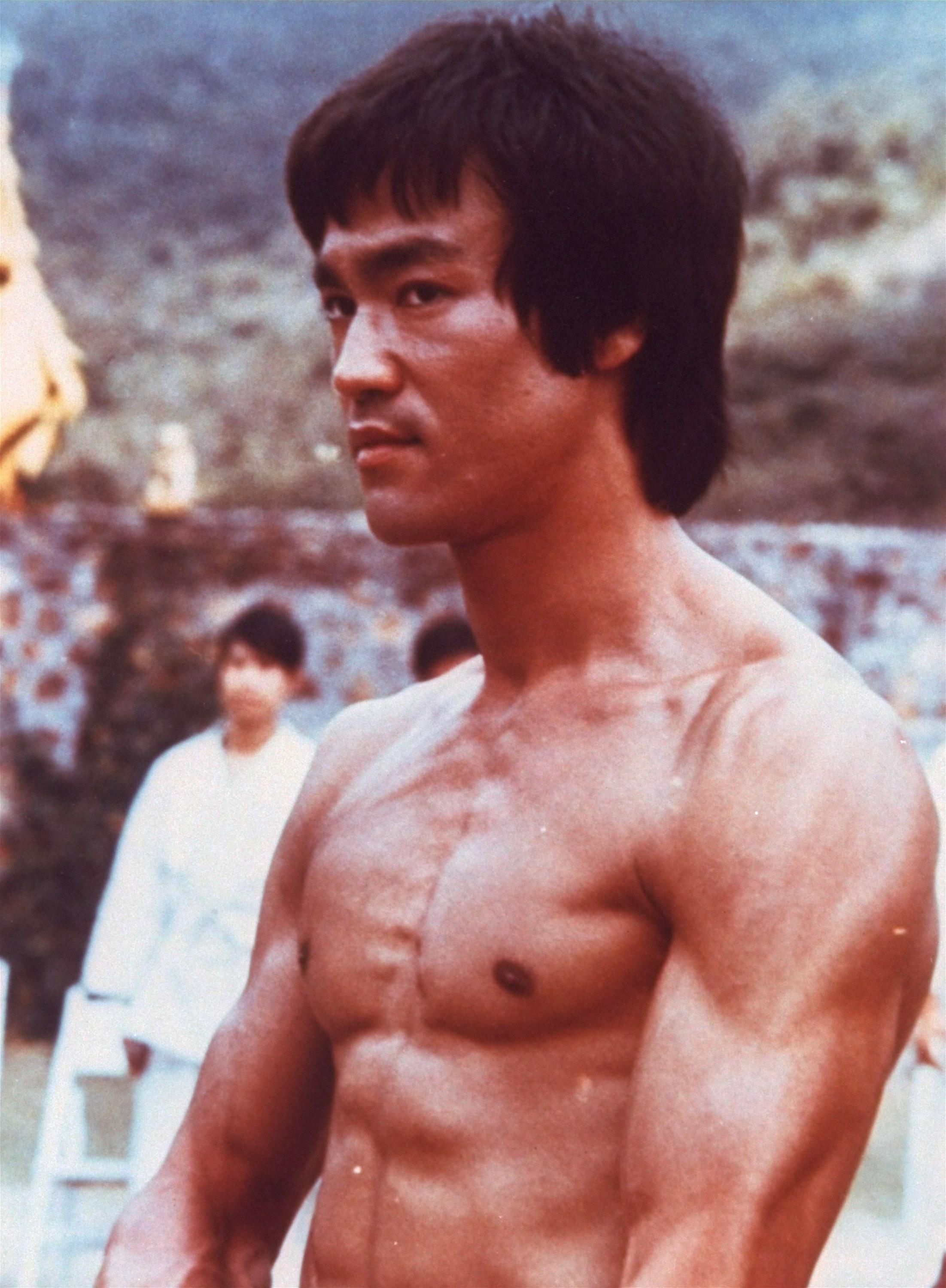 2203x3000 bruce lee enter the dragon 2203x3000 wallpaper