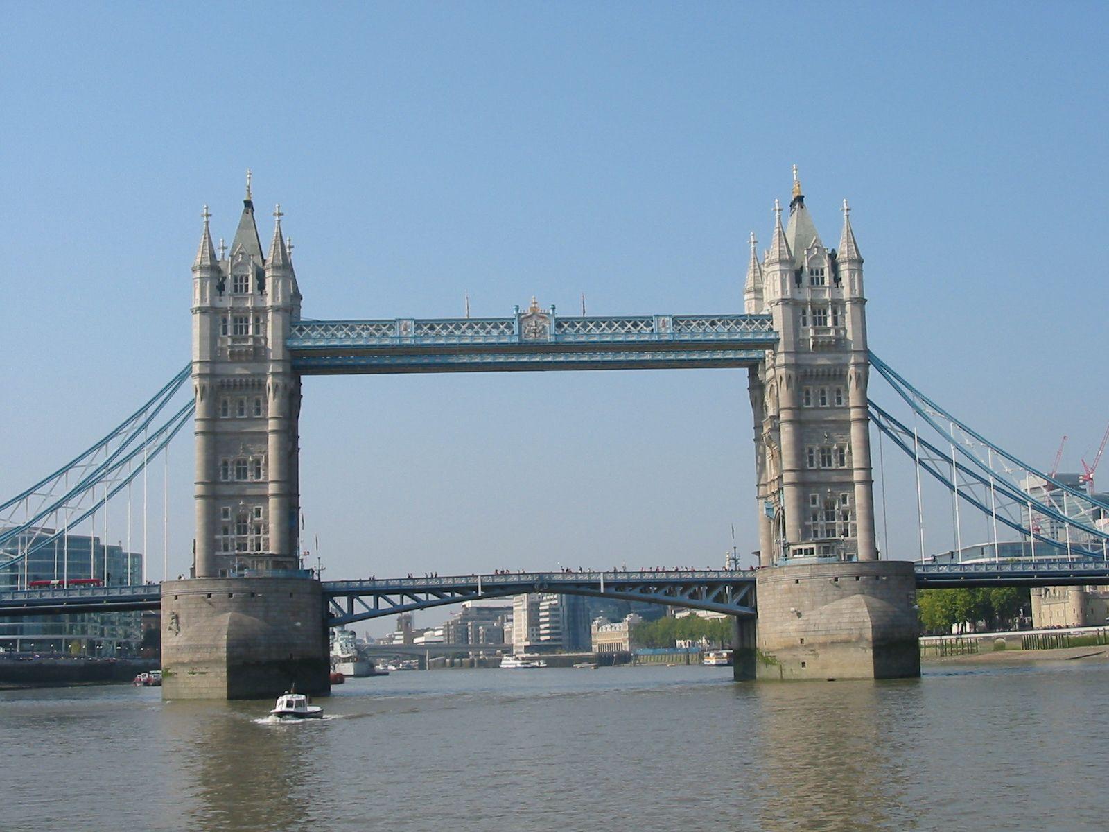 1600x1200 London Tower Bridge wallpaperx1200