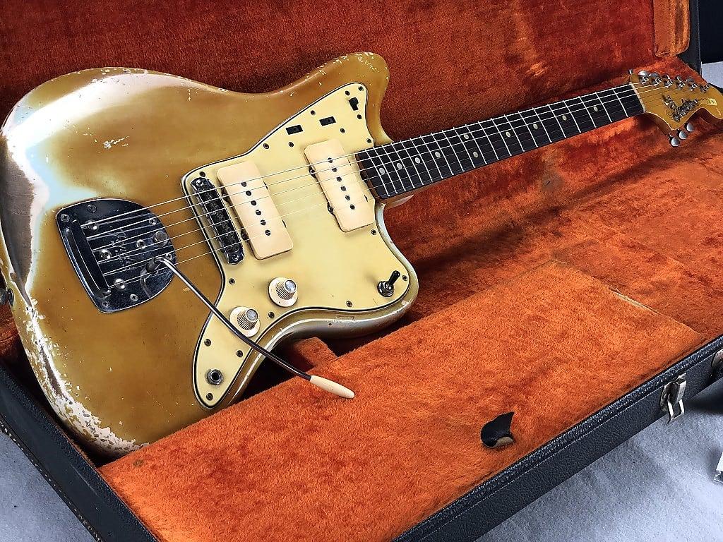 1024x768 Jazzmaster Wallpaper
