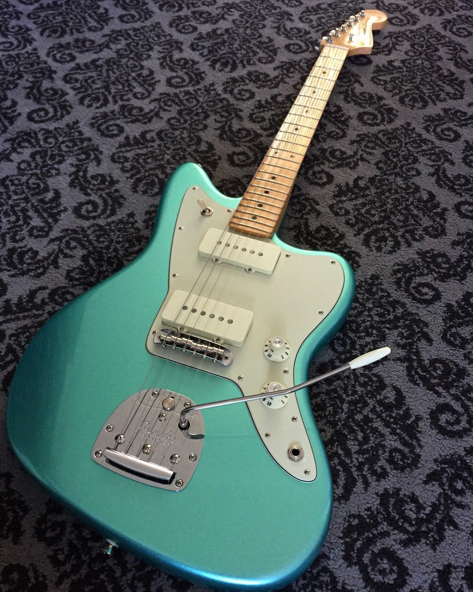 1638x2048 GEAR NGD Fender American Professional Jazzmaster