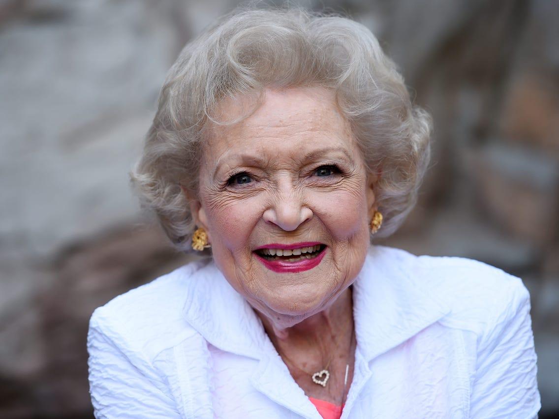 1136x852 The Amazing Life of Betty White in Photo