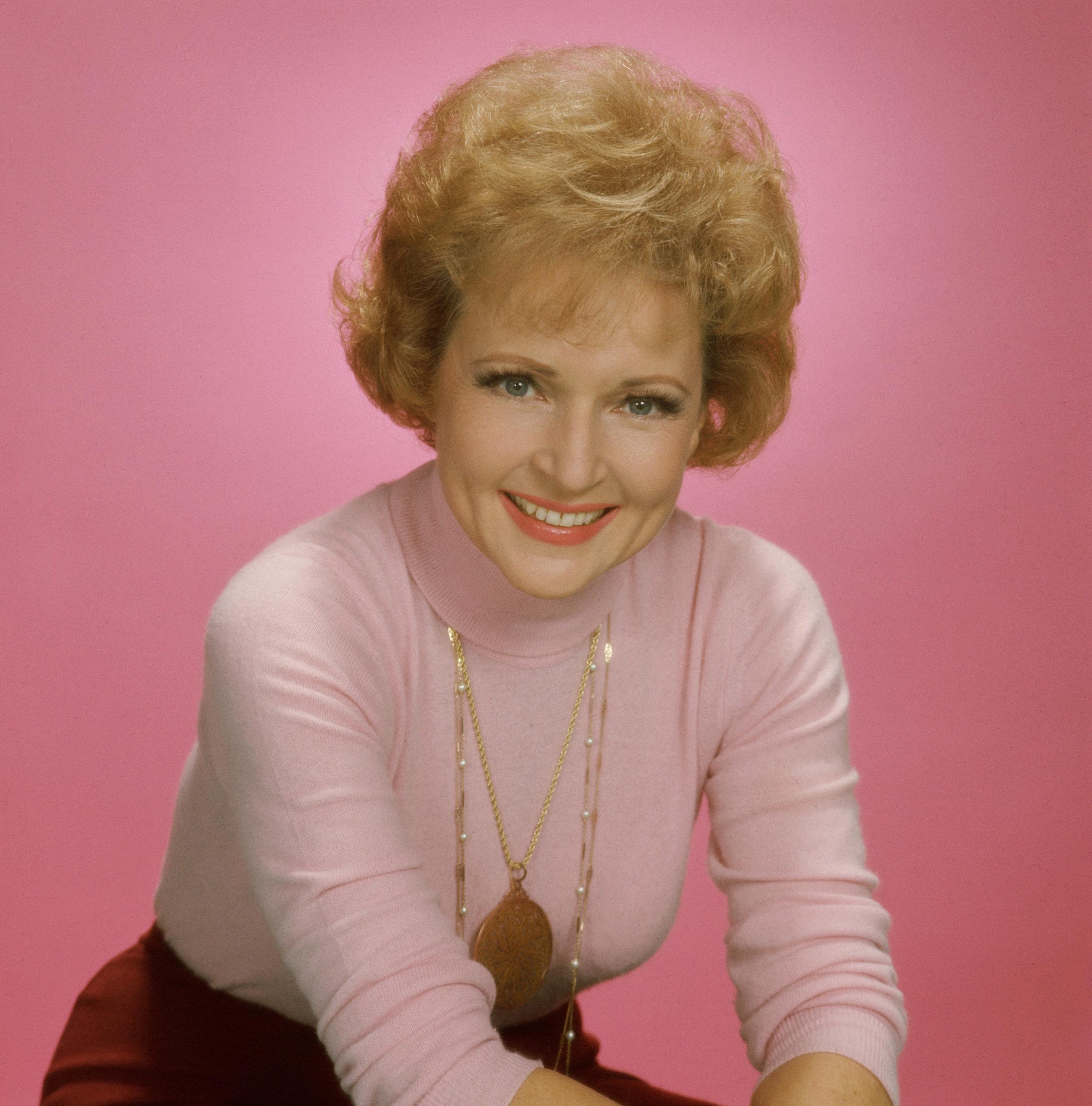 2682x2717 Betty White dead at 99: See her impressive life and career in photo