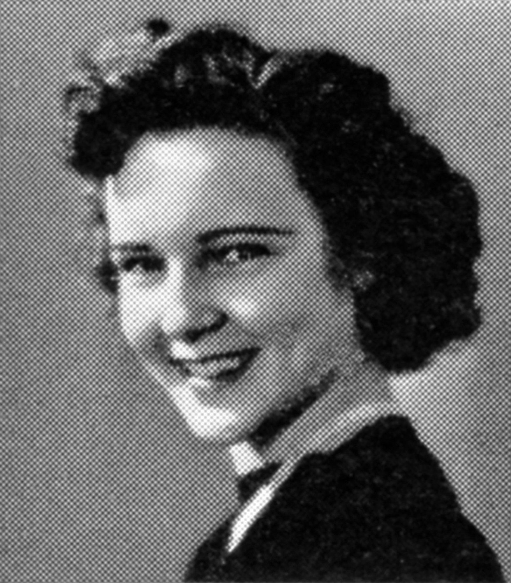 1754x2000 Betty White's Life in Photo