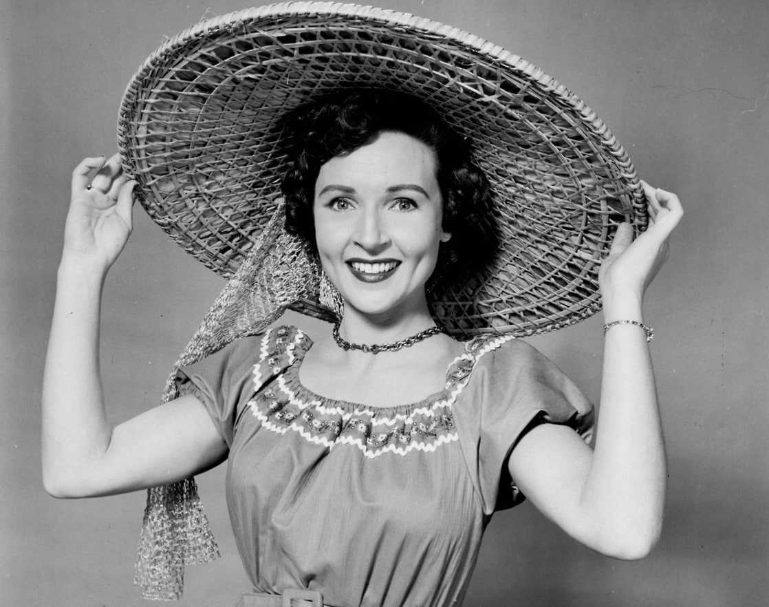 1118x882 Betty White Picture That Will Make Your Heart Pound For Her ON COFFEE