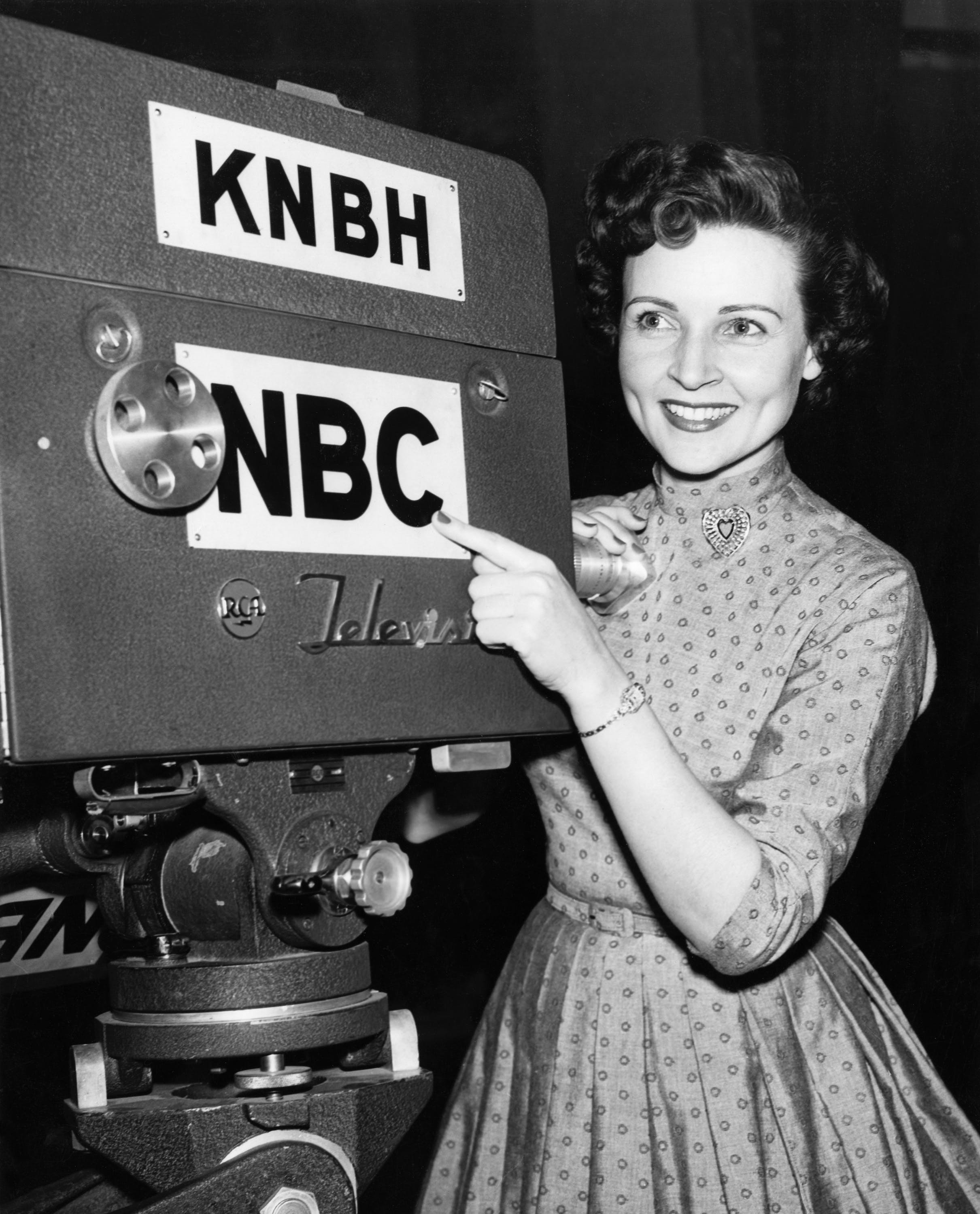 2421x3000 Incredible Photo of the Late Great Betty White