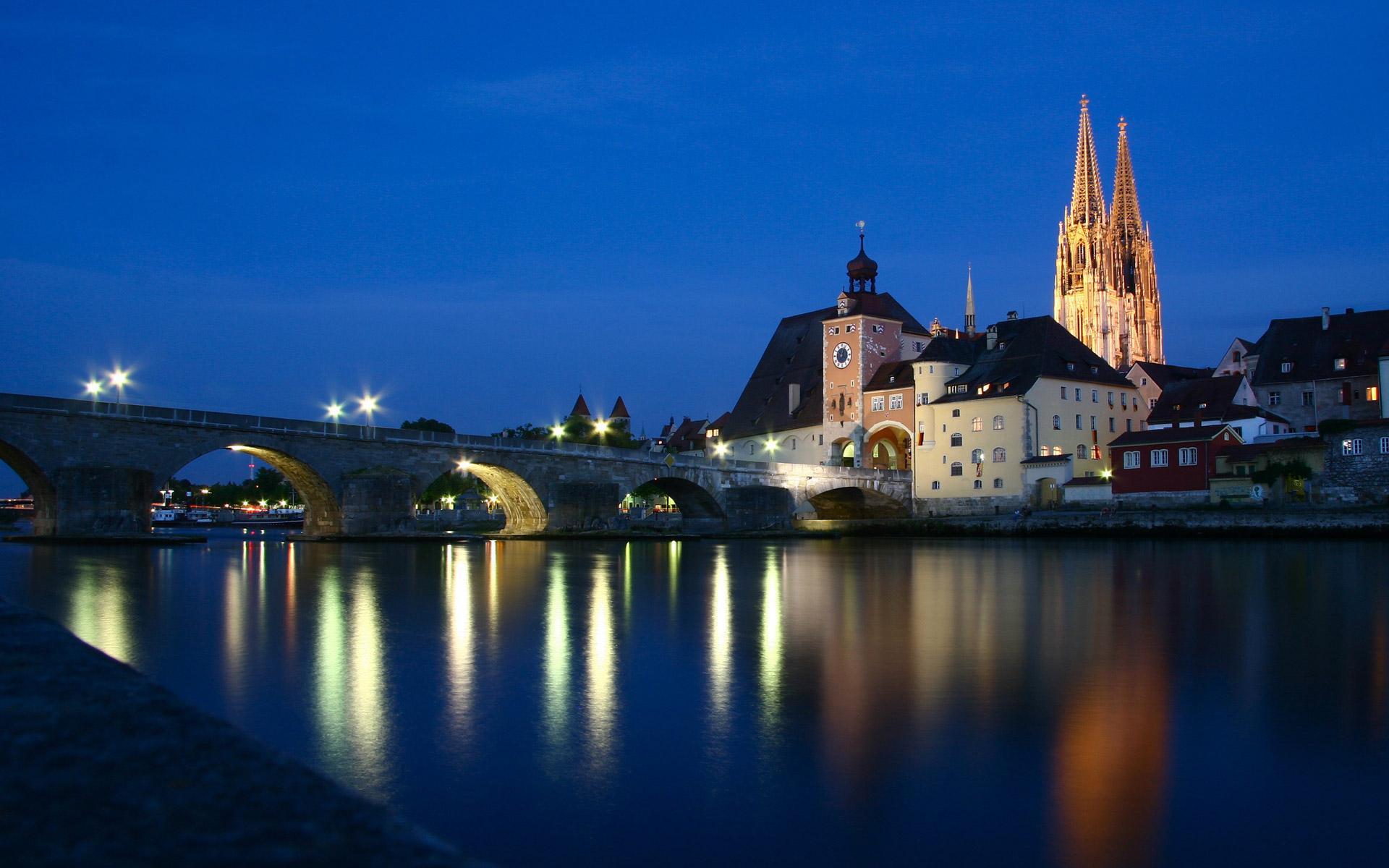 1920x1200 Regensburg Wallpaper