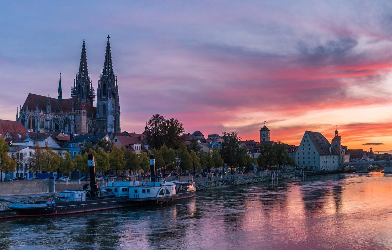 1332x850 Wallpaper the sky, trees, sunset, bridge, river, home, Germany, Palace, ship, Regensburg image for desktop, section город