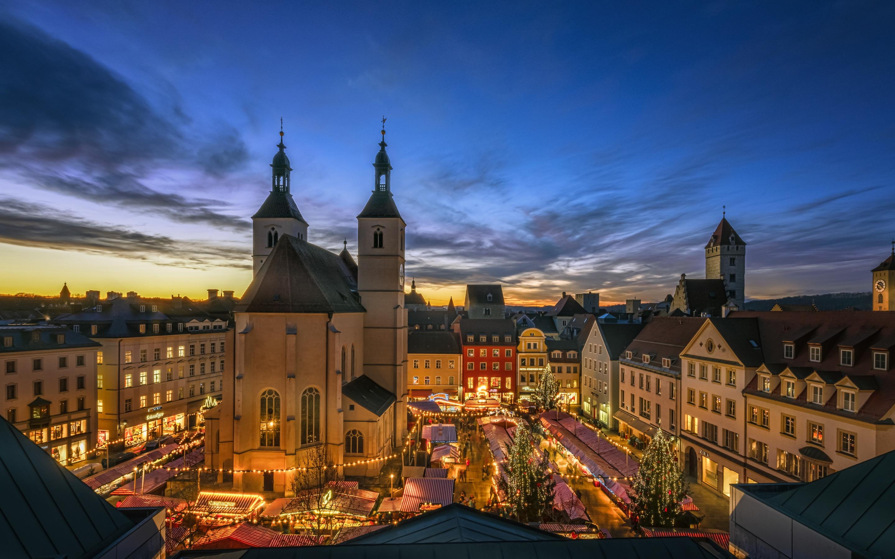 2880x1800 Download wallpaper Regensburg, Neupfarrplatz, evening, sunset, church, square, Regensburg cityscape, Bavaria, Germany for desktop with resolution 2880x1800. High Quality HD picture wallpaper
